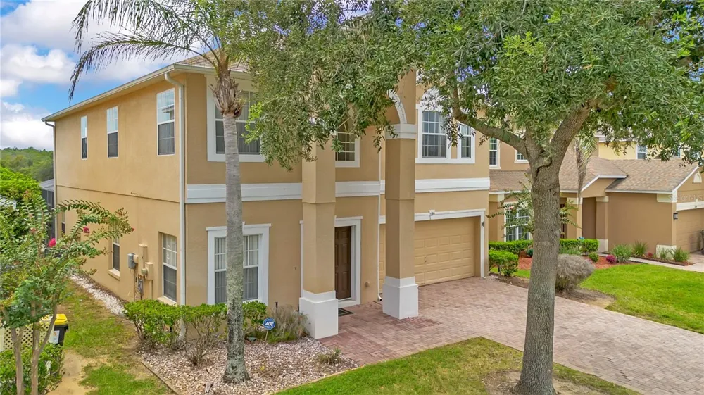 139 MOORGATE DRIVE Davenport, FL 33897