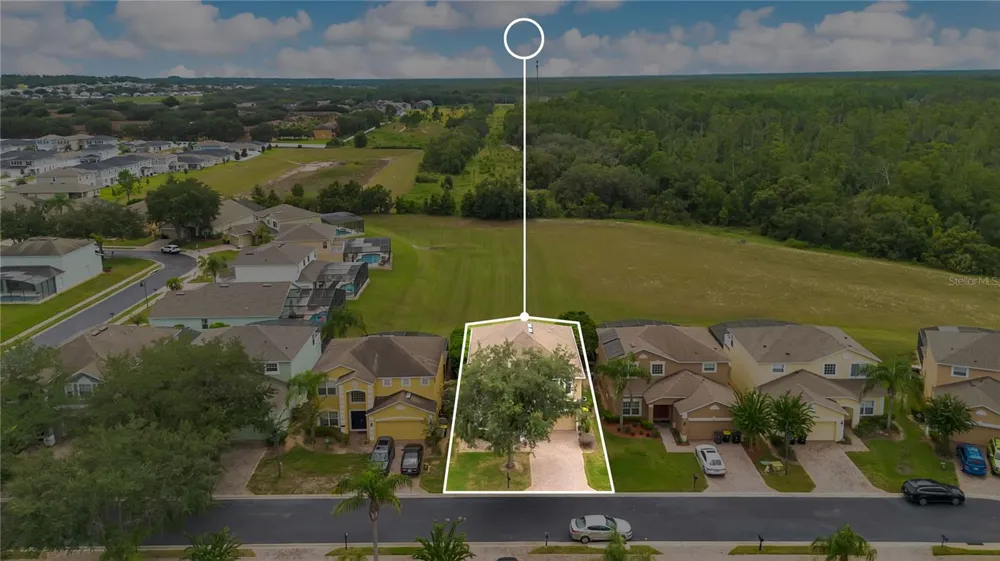 139 MOORGATE DRIVE Davenport, FL 33897