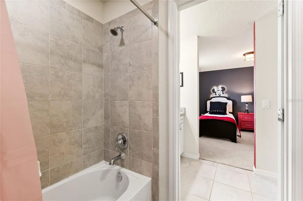 1599 LIMA AVENUE Kissimmee, FL 34747