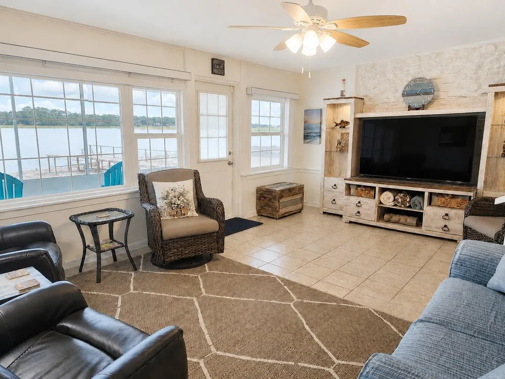 21994 NE 106TH AVENUE Fort Mc Coy, FL 32134