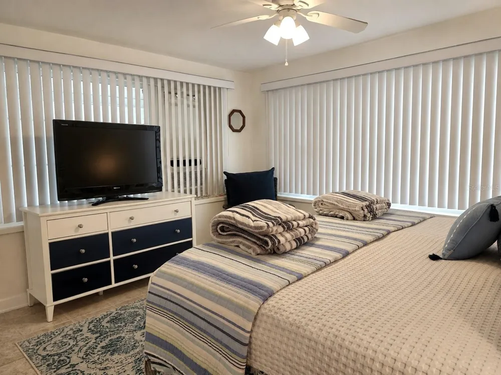 21994 NE 106TH AVENUE Fort Mc Coy, FL 32134