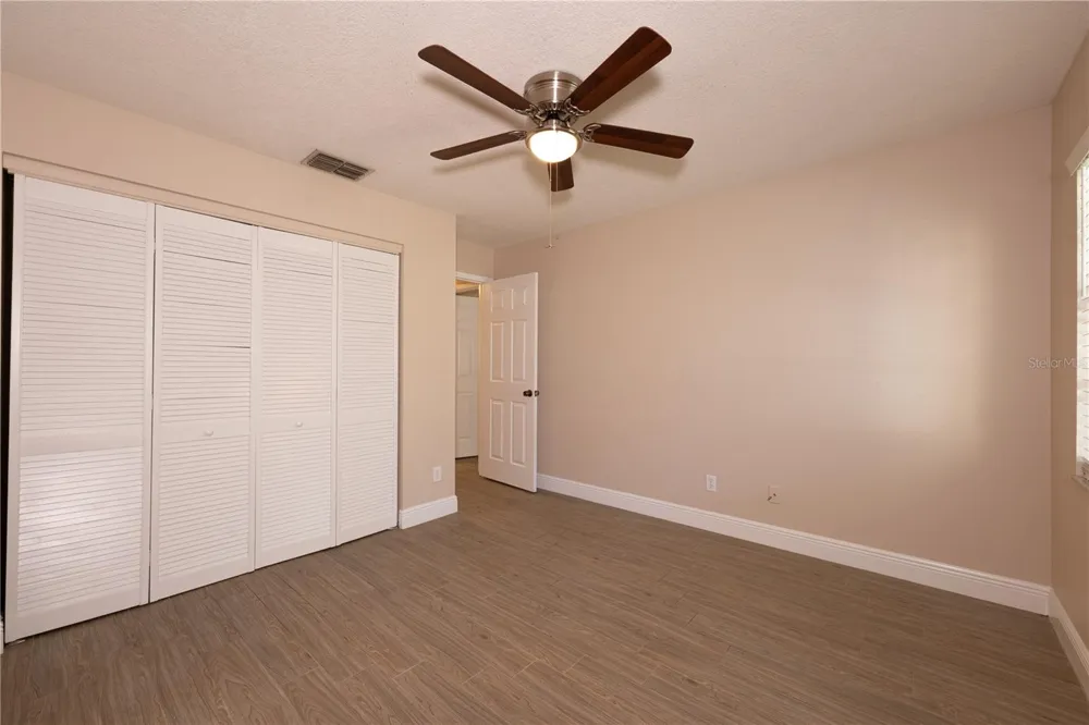 201 SOMERSET LANE #201 Palm Harbor, FL 34684