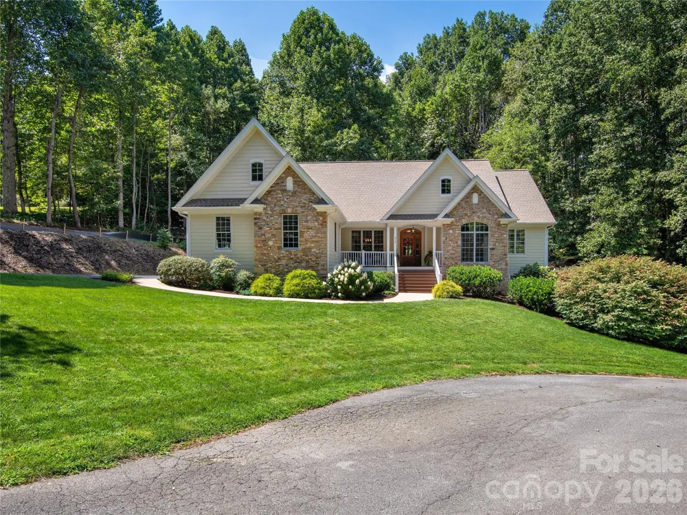 314 Summerset Drive Clyde, NC 28721