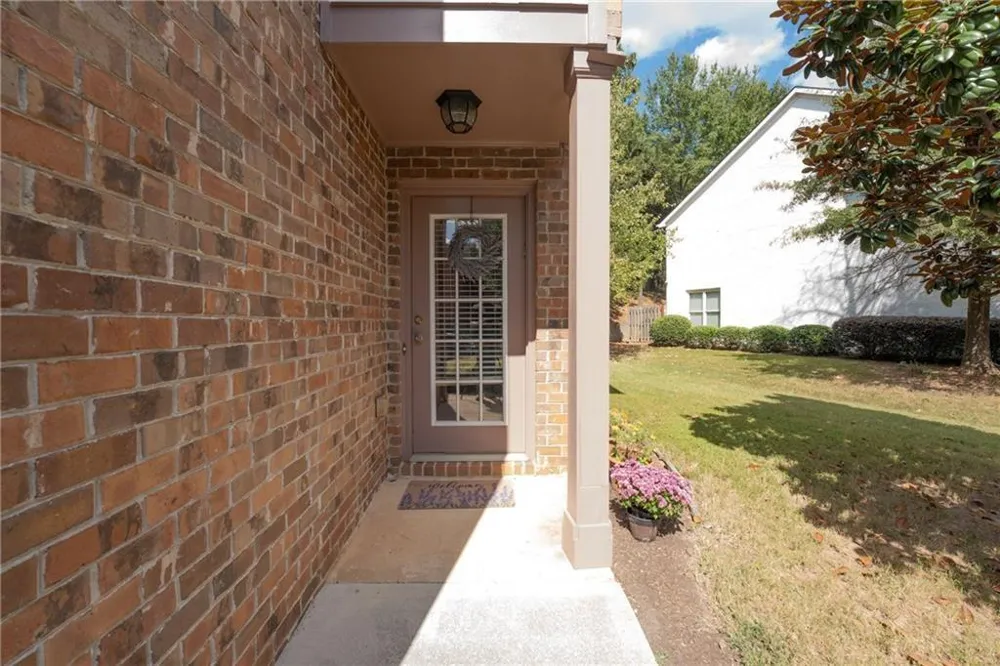 1665 Oakbrook Lake Drive Norcross, GA 30093
