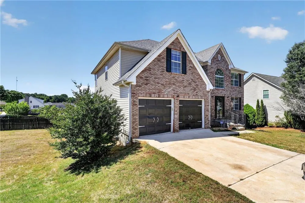 485 Brunswick Circle Stockbridge, GA 30281