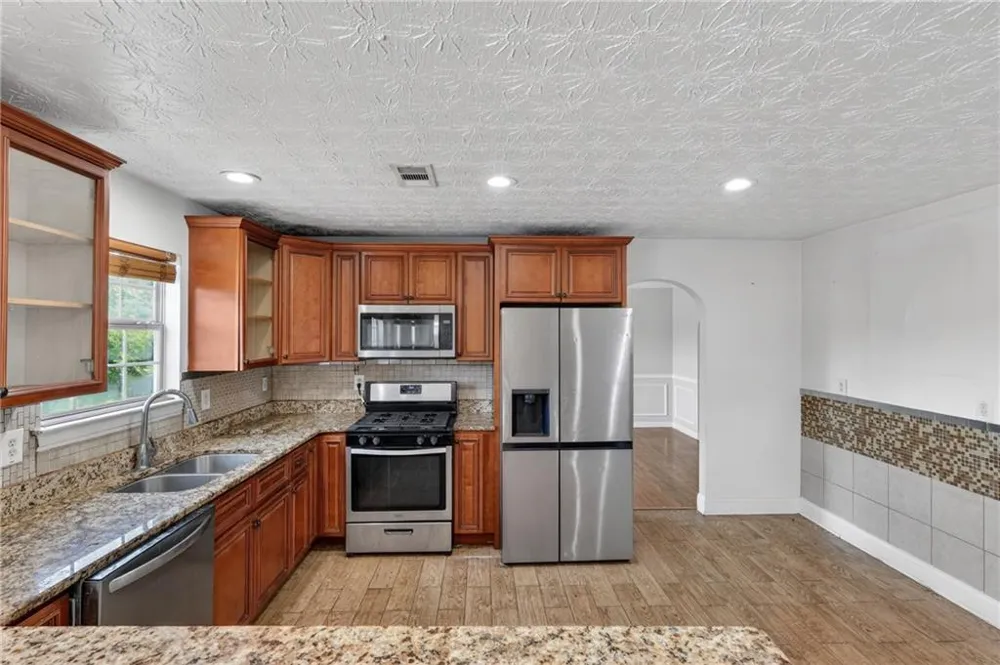 485 Brunswick Circle Stockbridge, GA 30281
