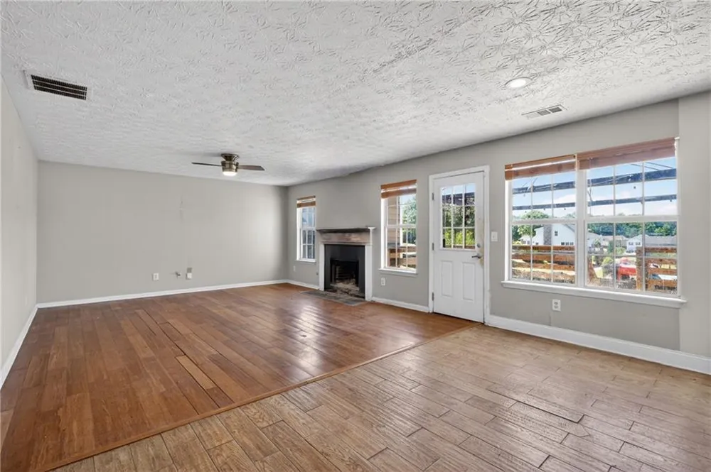 485 Brunswick Circle Stockbridge, GA 30281