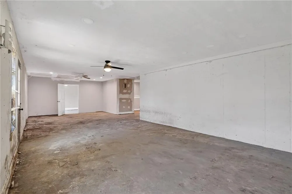 485 Brunswick Circle Stockbridge, GA 30281