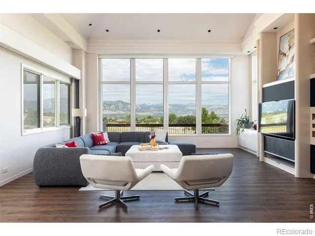 160 Ponderosa Drive Boulder, CO 80303