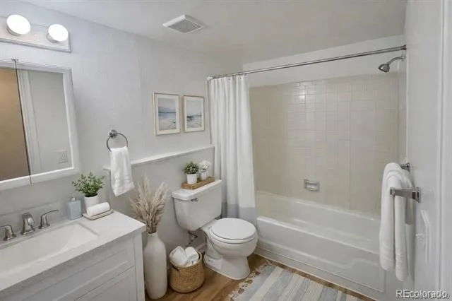 14794 E 2nd Avenue #111F Aurora, CO 80011