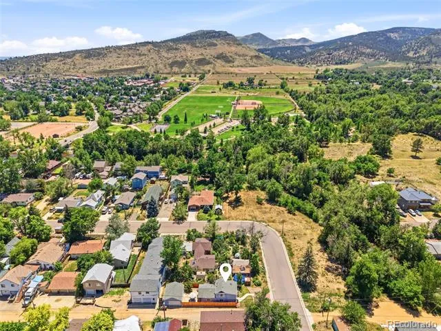 317 3rd Avenue Lyons, CO 80540