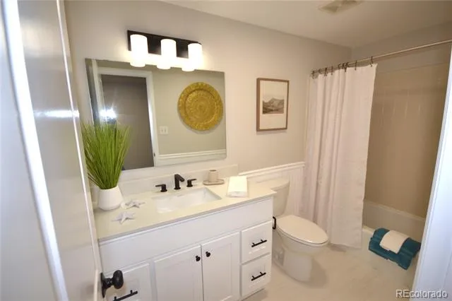 10251 Monterey Circle Denver, CO 80260