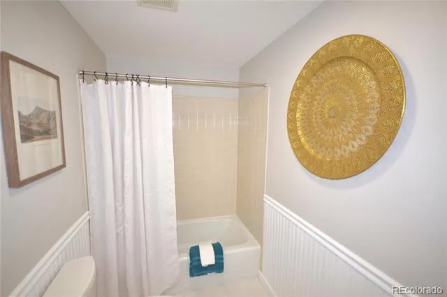 10251 Monterey Circle Denver, CO 80260