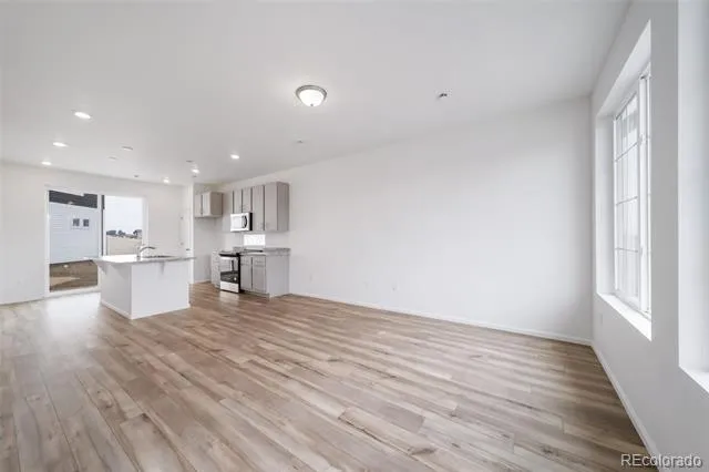 630 Wagon Wheel Way Bennett, CO 80102