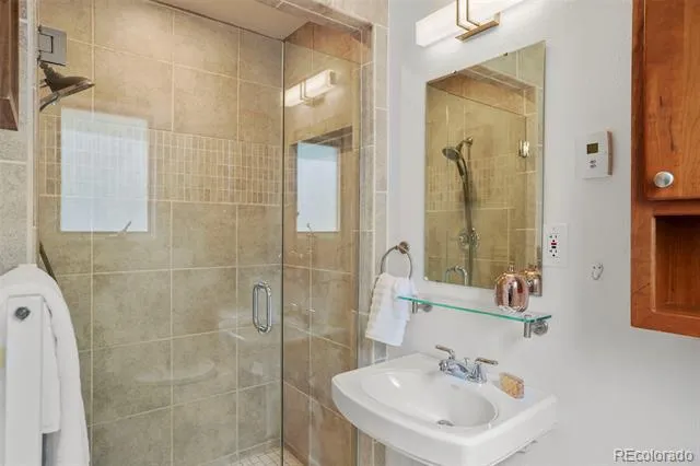 1055 Zinnia Street Golden, CO 80401