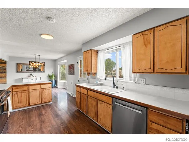 2521 W 20th St Rd Greeley, CO 80634