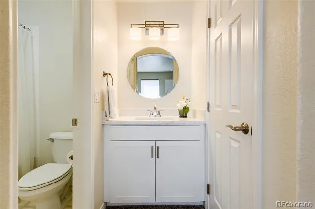 6617 S Forest Way #E Centennial, CO 80121