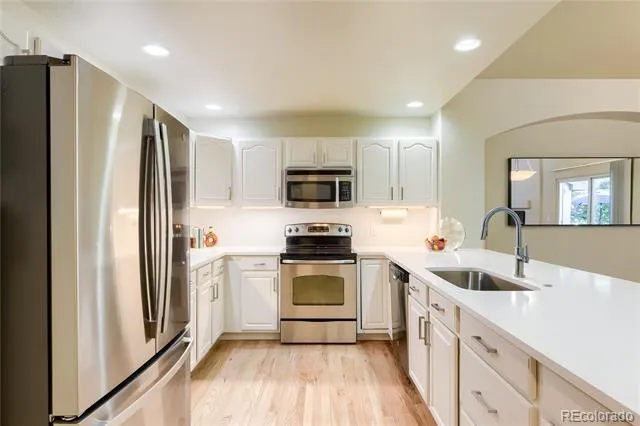 6617 S Forest Way #E Centennial, CO 80121