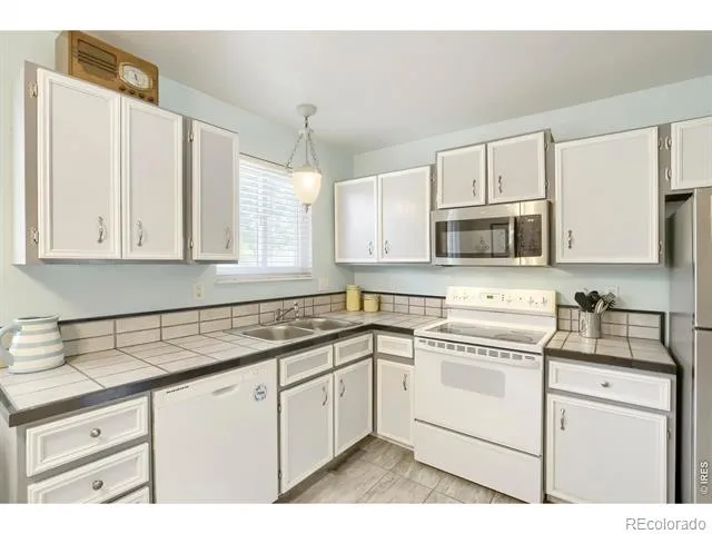 6516 Orbit Way Fort Collins, CO 80525