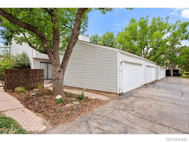 7414 Clubhouse Road Boulder, CO 80301