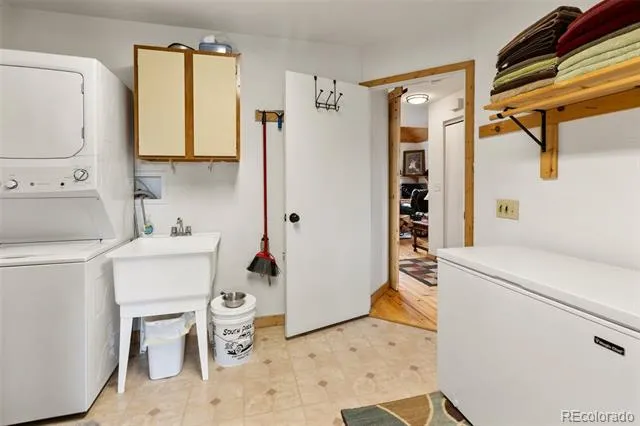 1807 Windmill Drive Hartsel, CO 80449