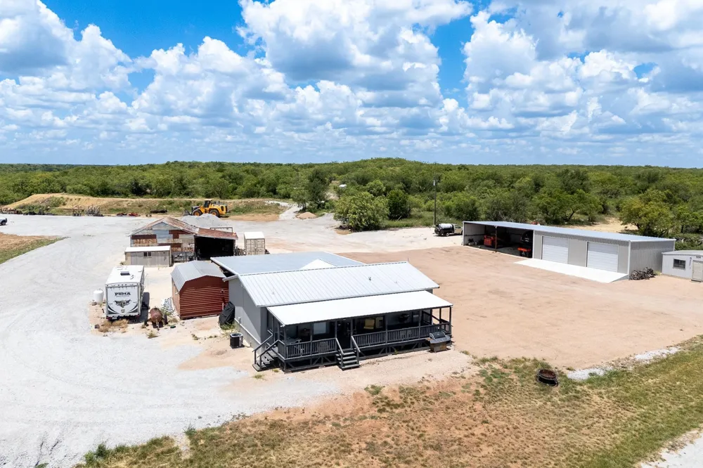 2671 Fm 2926 Clyde, TX 79510