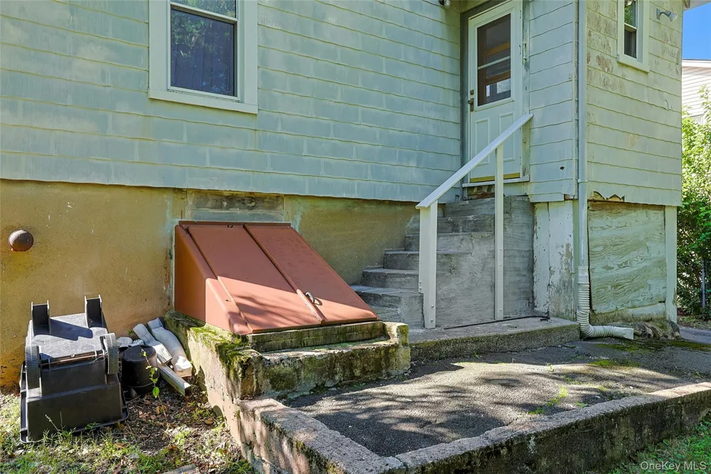 132 Church Street Nanuet, NY 10954