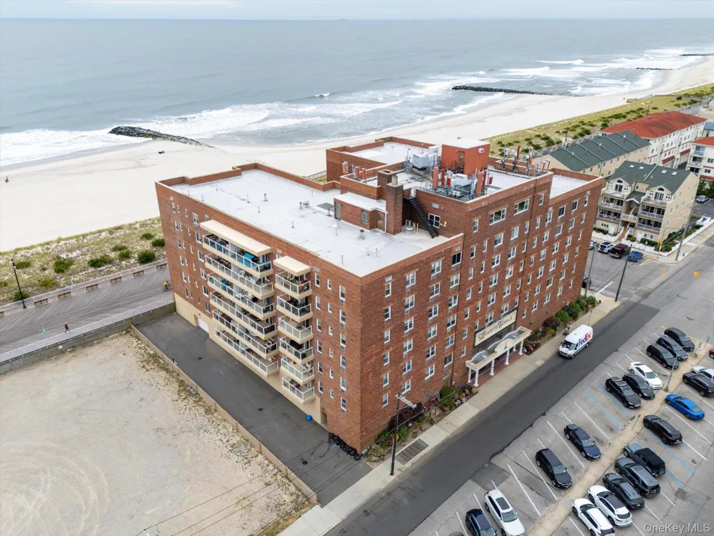 370 West Broadway #5C Long Beach, NY 11561