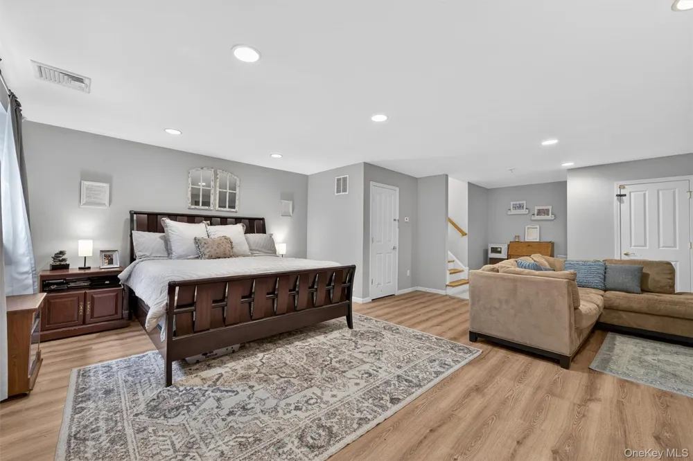 1 High Ridge Lane Middletown, NY 10940