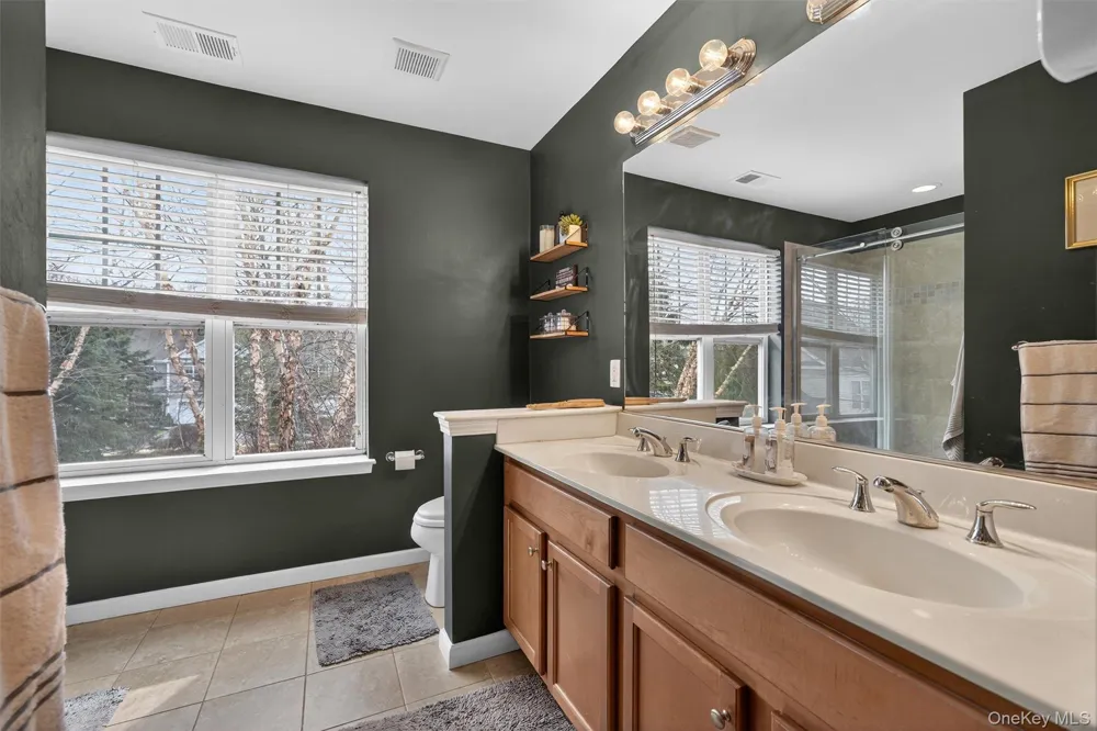 1 High Ridge Lane Middletown, NY 10940
