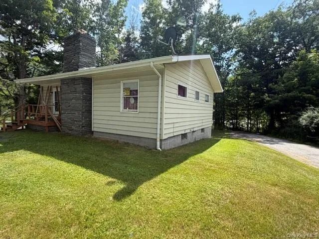 52 Highland Avenue Roscoe, NY 12776