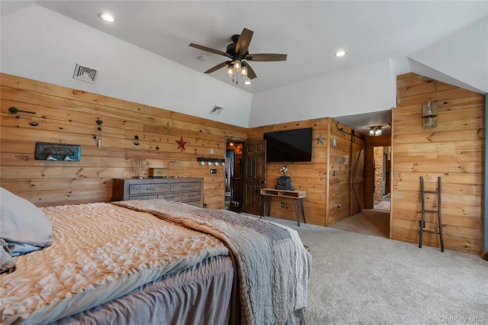 1576 Route 52 Walden, NY 12586
