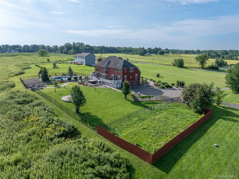 1576 Route 52 Walden, NY 12586