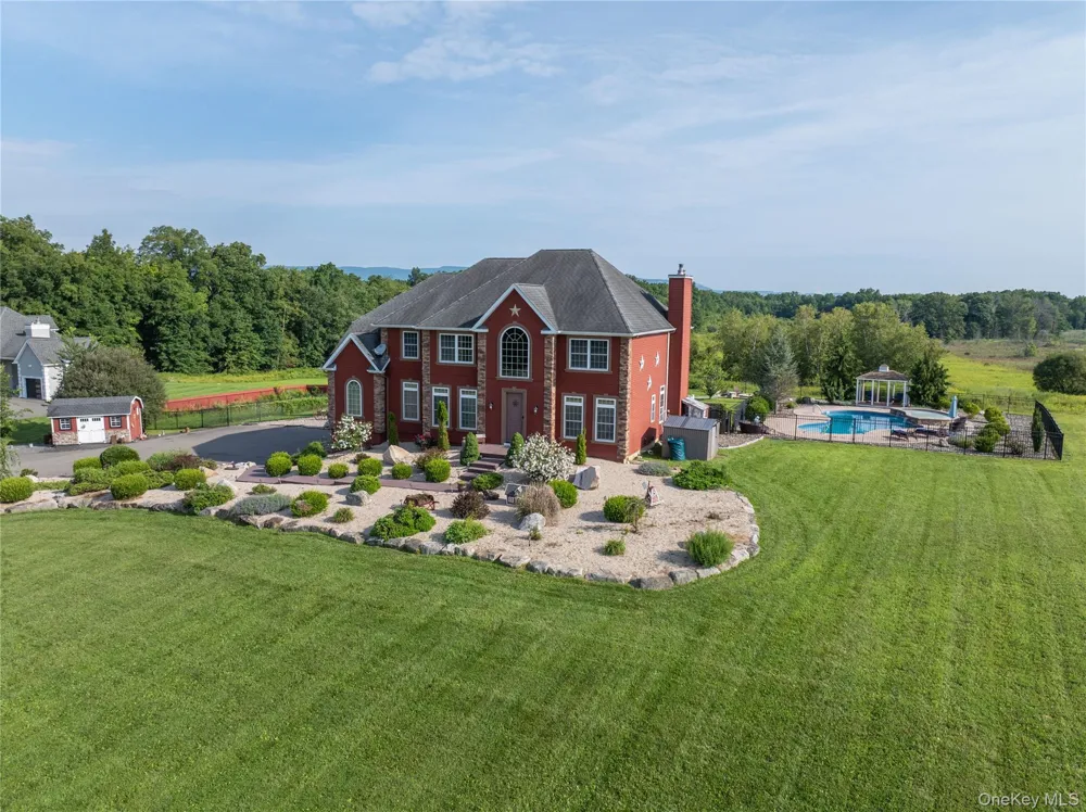 1576 Route 52 Walden, NY 12586