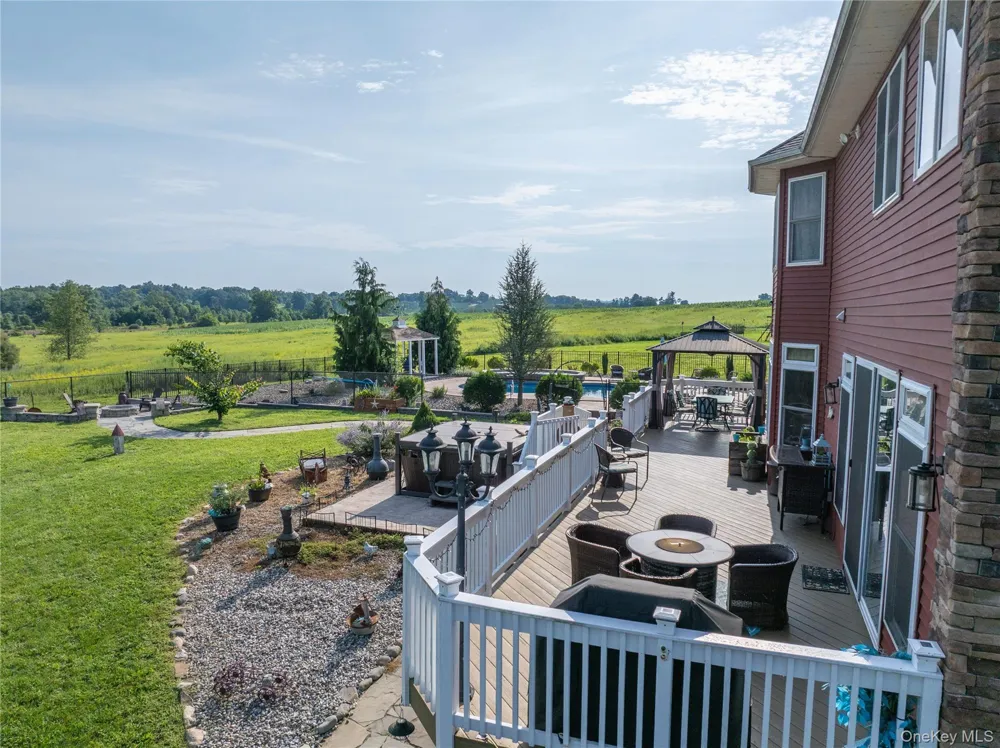 1576 Route 52 Walden, NY 12586