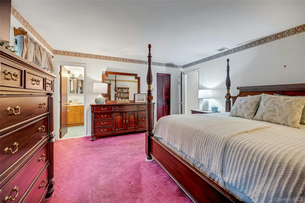 44 Hillside Lane New Rochelle, NY 10804
