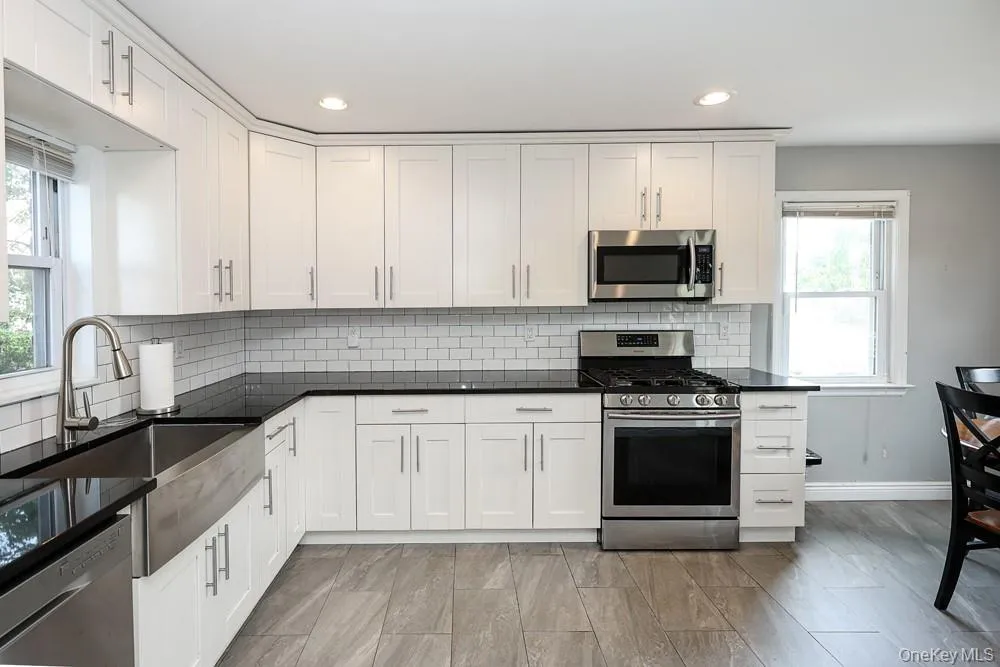 494 Sally Road Mineola, NY 11501