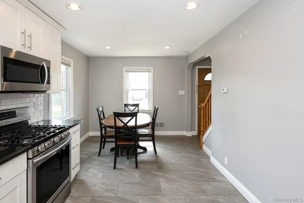 494 Sally Road Mineola, NY 11501