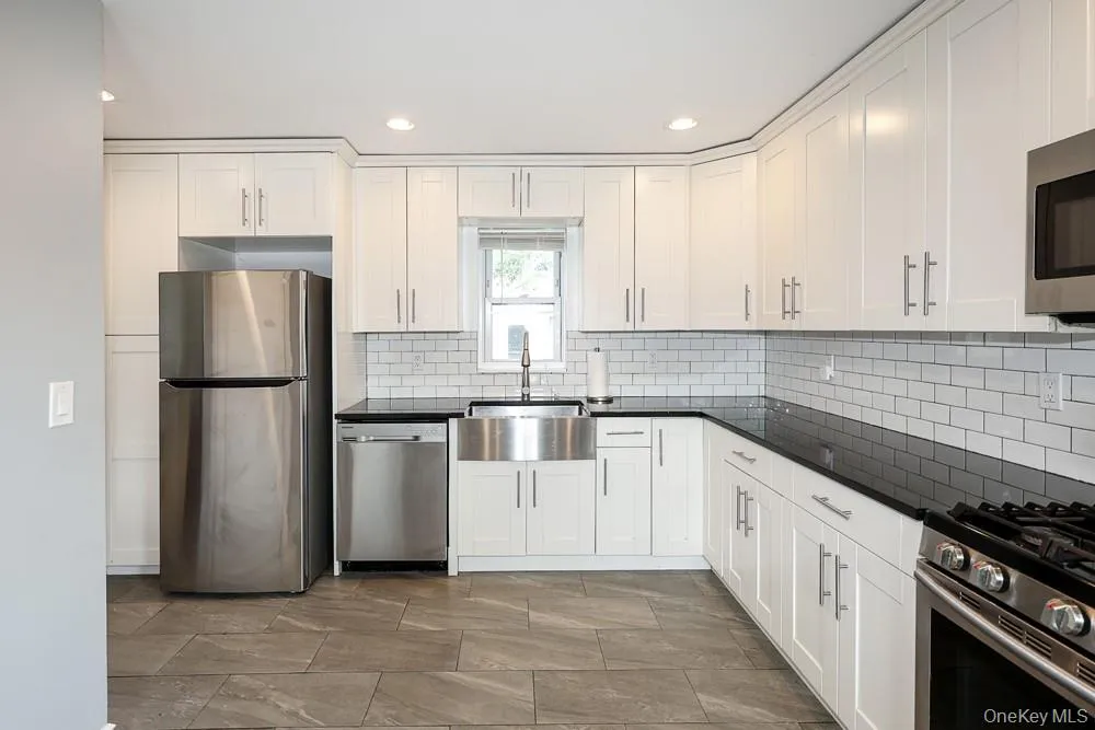 494 Sally Road Mineola, NY 11501