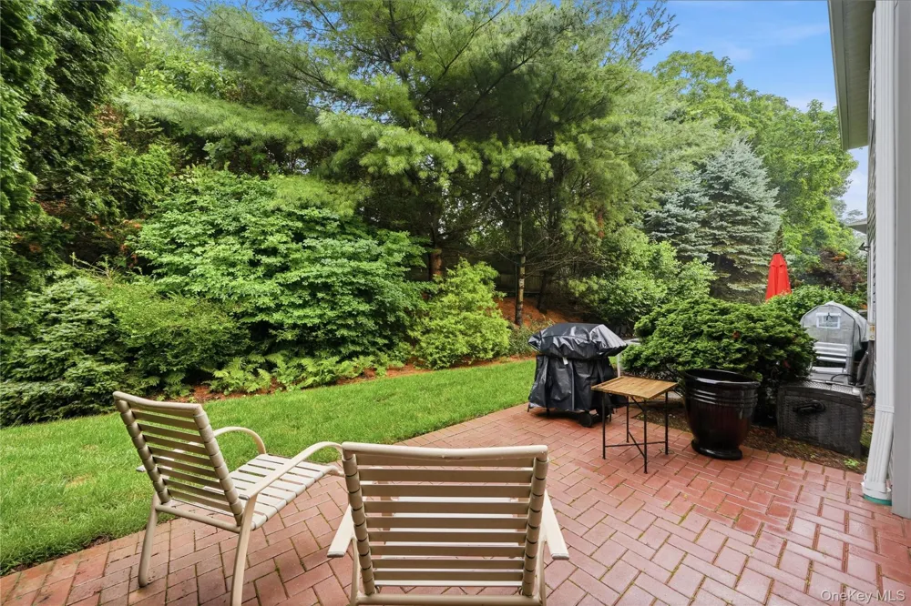 260 Medea Way Central Islip, NY 11722