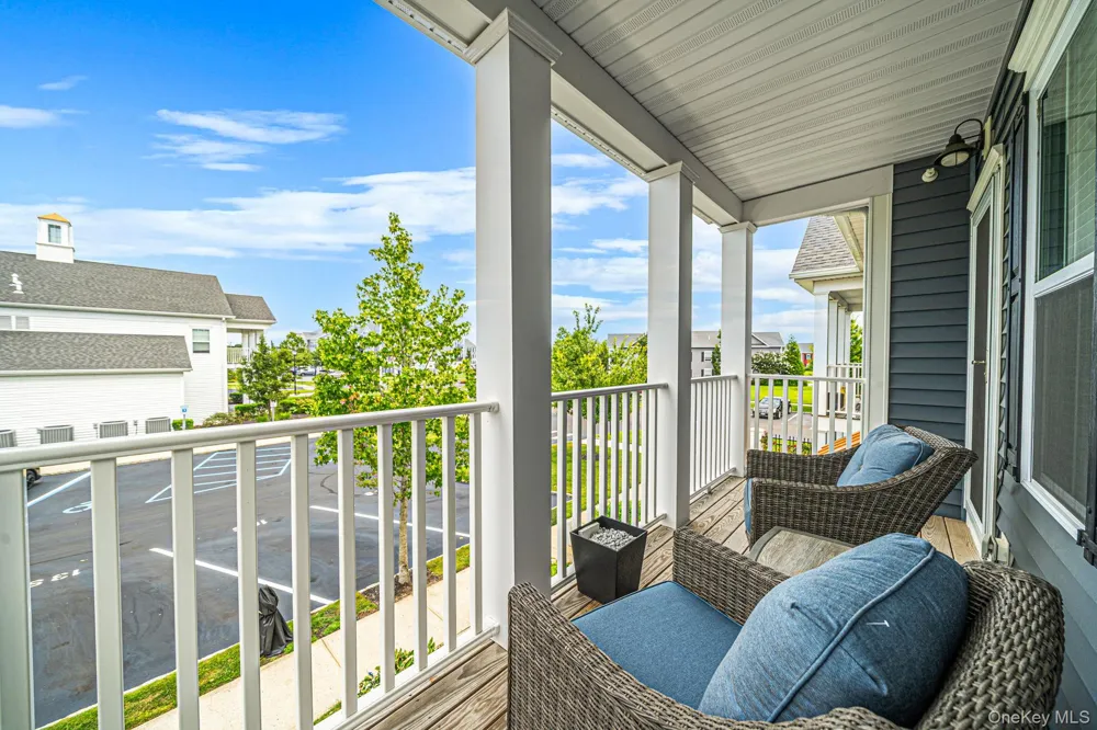 14 Park Drive S East Islip, NY 11730