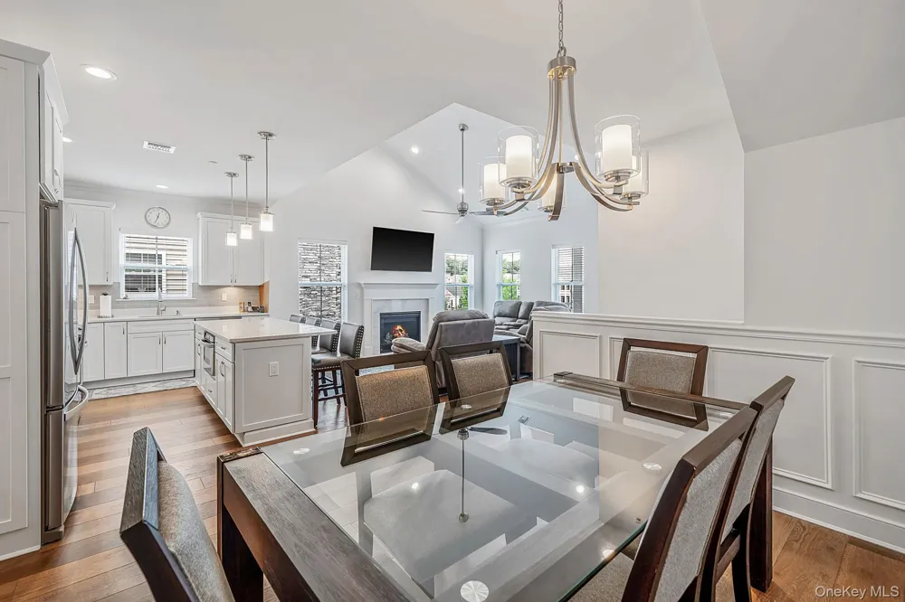 14 Park Drive S East Islip, NY 11730