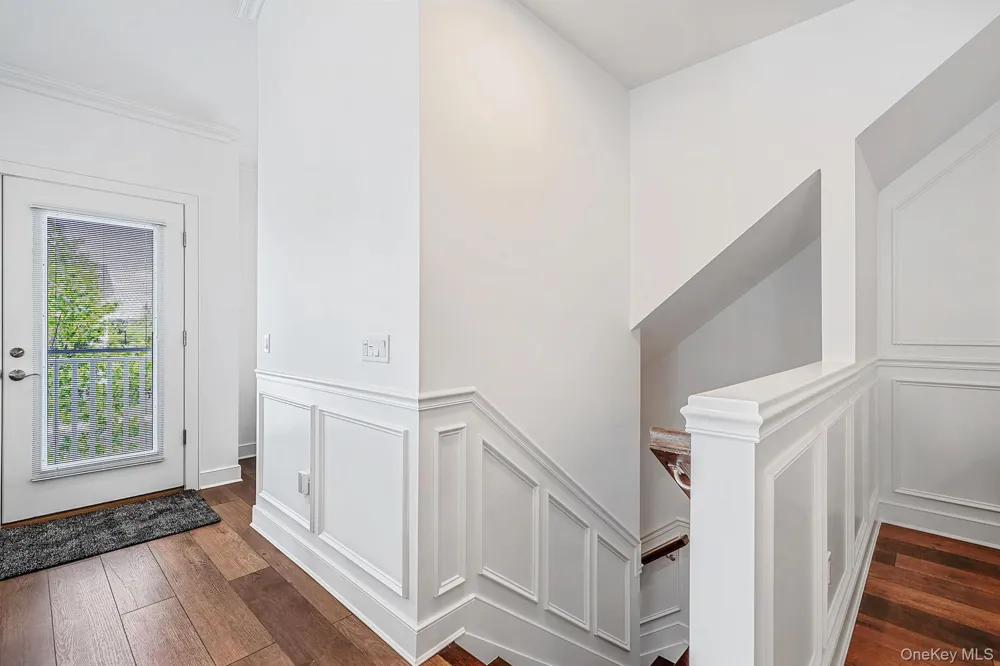 14 Park Drive S East Islip, NY 11730
