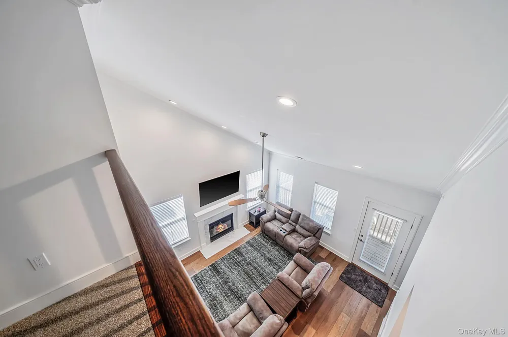 14 Park Drive S East Islip, NY 11730