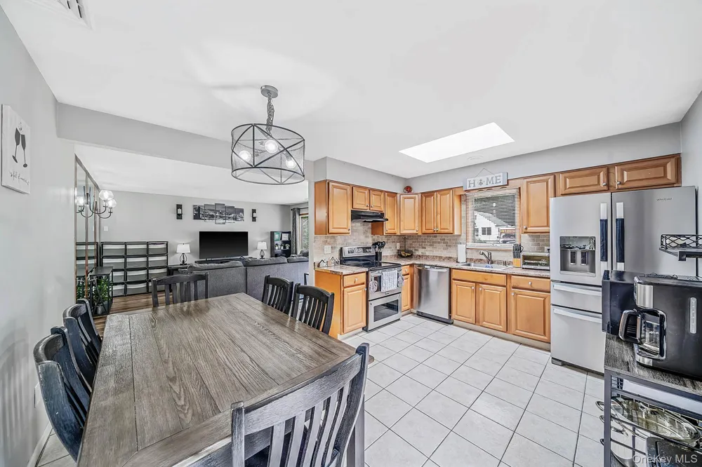 43 Wavecrest Drive Mastic Beach, NY 11951