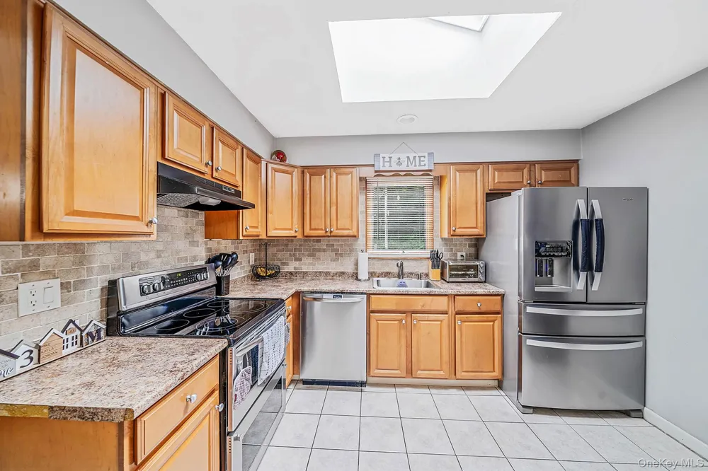 43 Wavecrest Drive Mastic Beach, NY 11951
