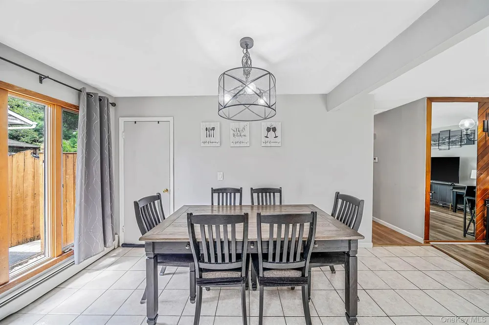 43 Wavecrest Drive Mastic Beach, NY 11951