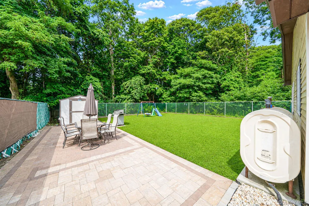 43 Wavecrest Drive Mastic Beach, NY 11951