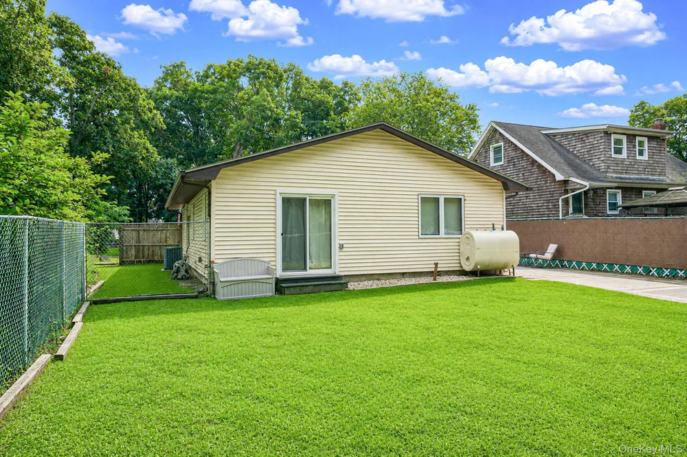 43 Wavecrest Drive Mastic Beach, NY 11951