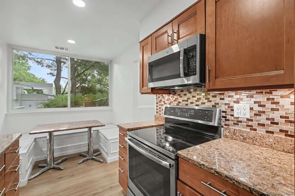 321 Tallwood Drive Hartsdale, NY 10530